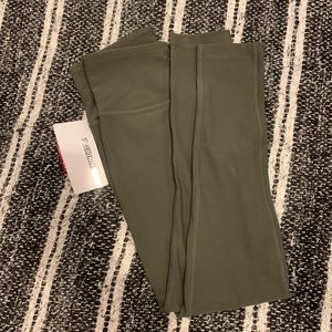Mondetta Green Leggings